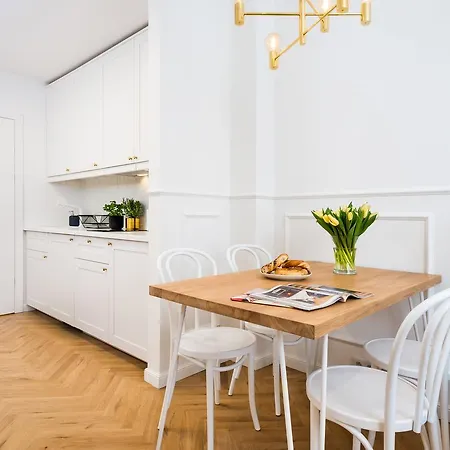 P&j Luxury Apartment *