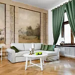 P&j Luxury Cracovia