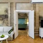 P&j Luxury Apartamento *