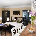 P&j Luxury Apartamento *