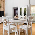 P&j Luxury Cracovia