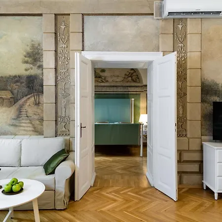 P&j Luxury Lejlighed *