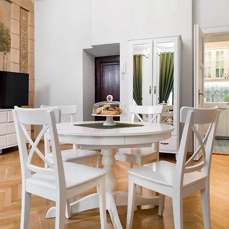 P&j Luxury Kraków