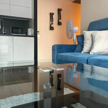 P&j Luxury Διαμέρισμα *