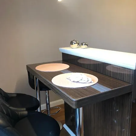 P&j Luxury * Krasków